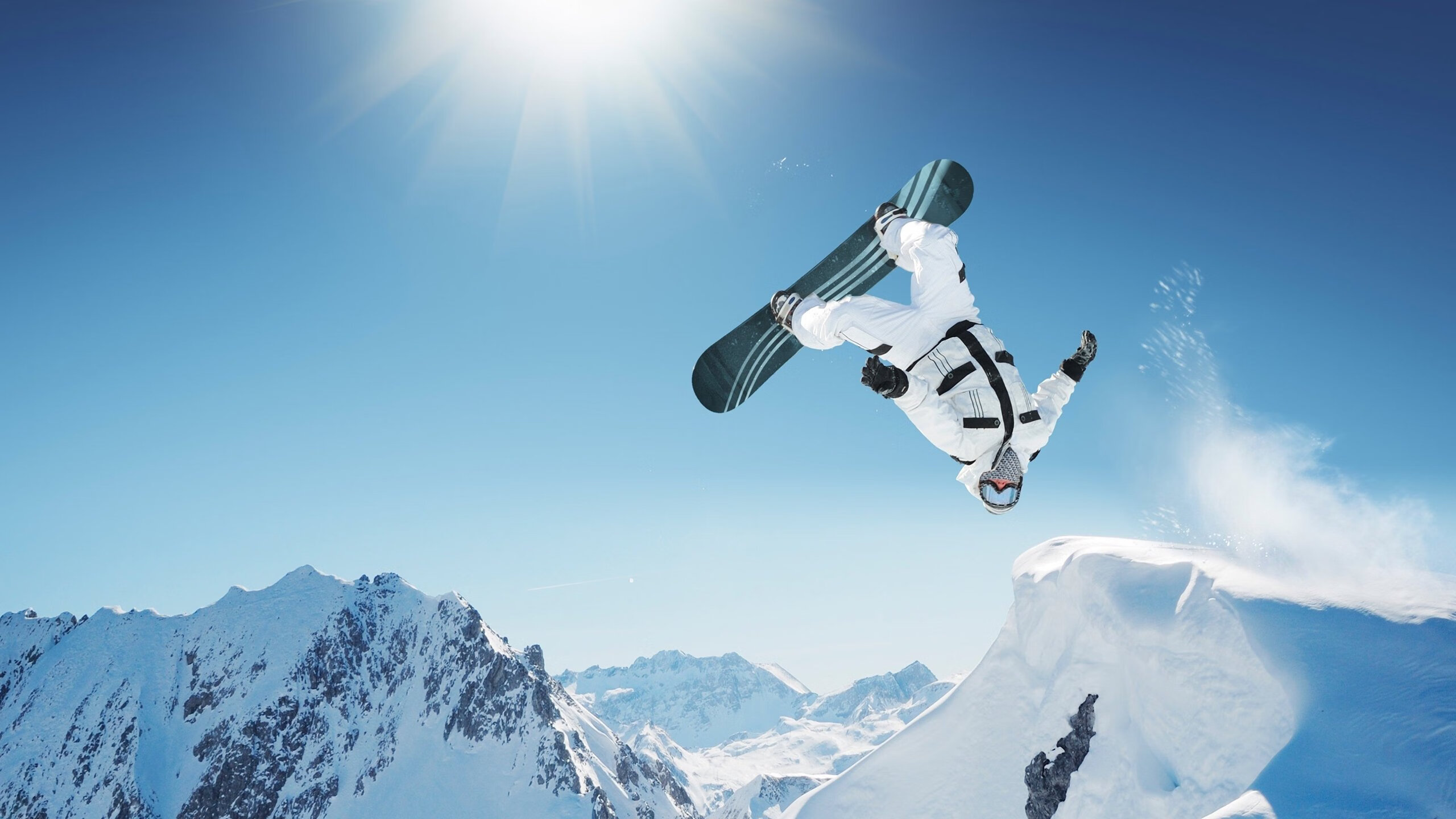 九游娱乐下载-女子接力四人四风格惊艳泳池，四人接力赛如何安排出场